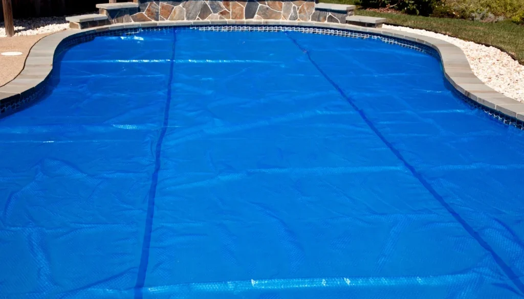 When Should You Schedule Pool Closing Service?