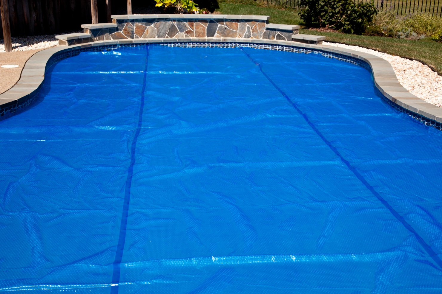 When Should You Schedule Pool Closing Service?
