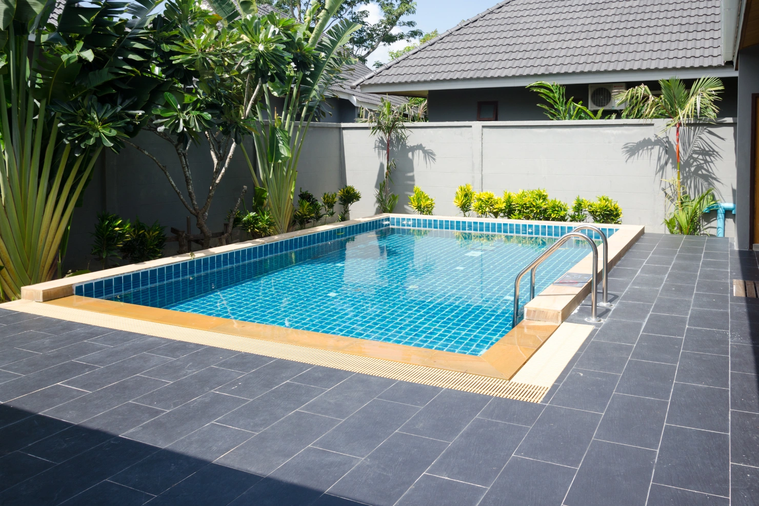 Why Your Saltwater Pool Keeps Showing a Low Salt Warning